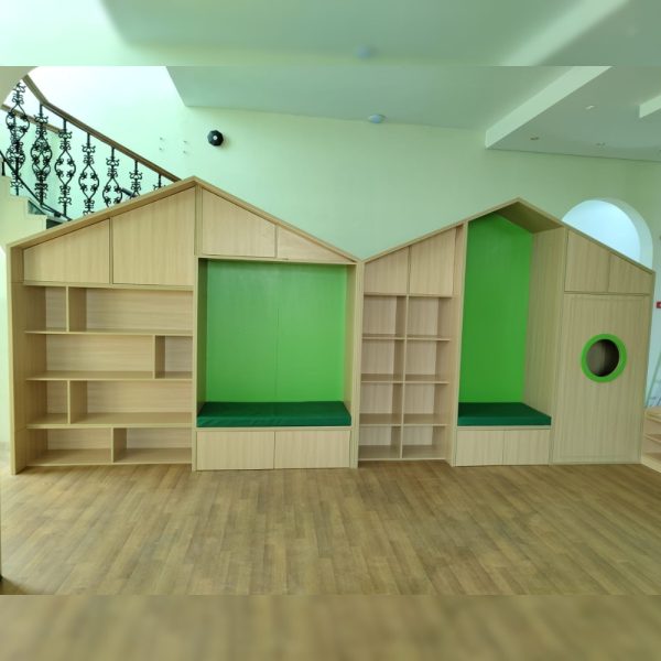 House Shaped Shelving With Seating