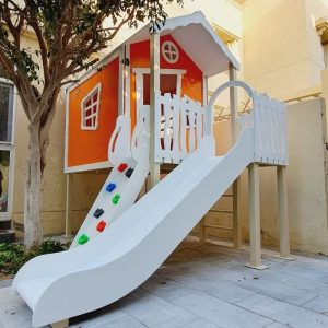 Explorer Play House Type B